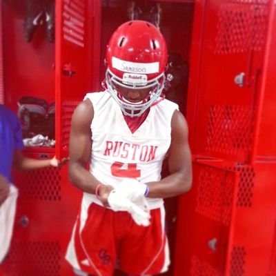 Dreamchaser🏈❤goofy😂freaky🤣😋❤I'm doing this for all the pain and struggles we have went through🙏🏽Striving for GREATNESS🏃🏻💨🏟