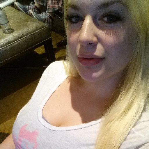 MaryLam28835222's profile picture. 