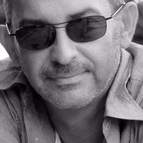 Cantante y compositor de Barcelona, España.
https://t.co/nxNPegDBYO
https://t.co/BG0k31tHHI
http://t.co/mWI5CbrdY4