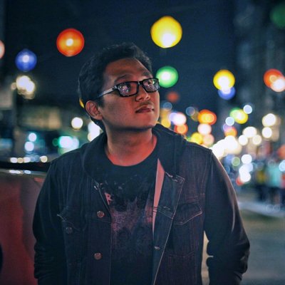 Mendengarkan sepenuhnya, berbicara seperlunya | DJ, Singer & Songwriter | Sound engineer for @PodkesMbonek | Harta, tahta, wanita, sepakbola | Arsenal FC