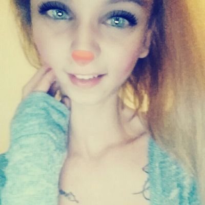 samianhalt12's profile picture. 