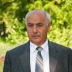 PENSIONAR MILITAR, CASATORIT-TREI COPII - CINCI NEPOTI.