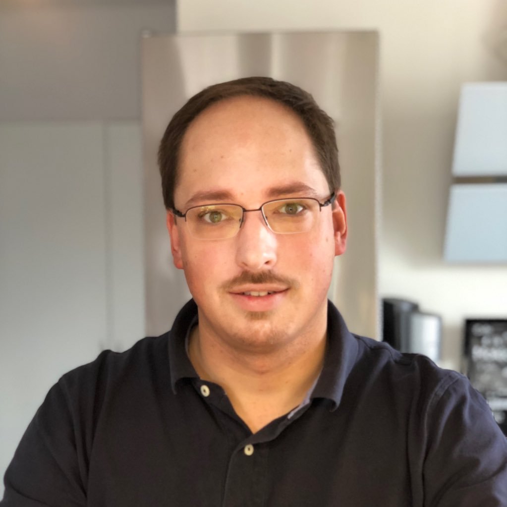 4ndreasBerg's profile picture. Geburt - Tod / Am Rest arbeite ich noch!