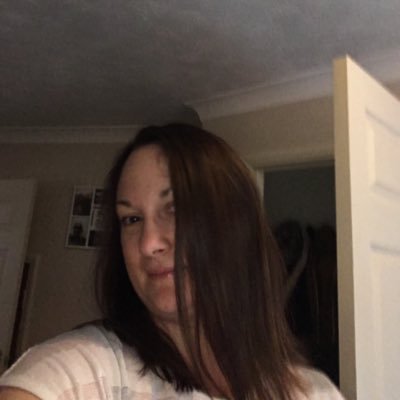 HelenMcintyre77's profile picture. Mum to Lewis & George wife to Guy 😊 love a nice chilled glass of rose