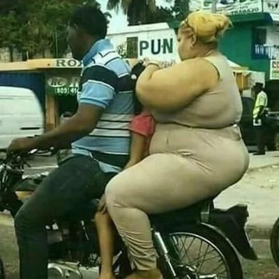 licccflores's profile picture. 