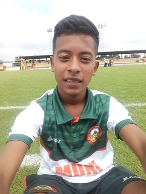 DelvitaReal14's profile picture. Futbolista profesional...❤❤🔯 🚧🚧🚒🚓En Liga mayor de Guatemala .....🏆🏆
Csd siquinala, #14 
Escuintla, Guatemala city👊👊. ⚽⚽🏆💯