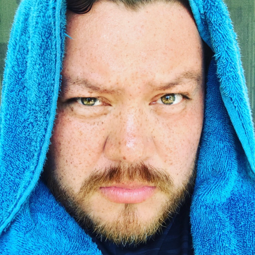 LuckyChinchilla's profile picture. Designer/Art Director | Illustrator | Type Designer | UI/UX/Development | Honduras Import | Let's work together!