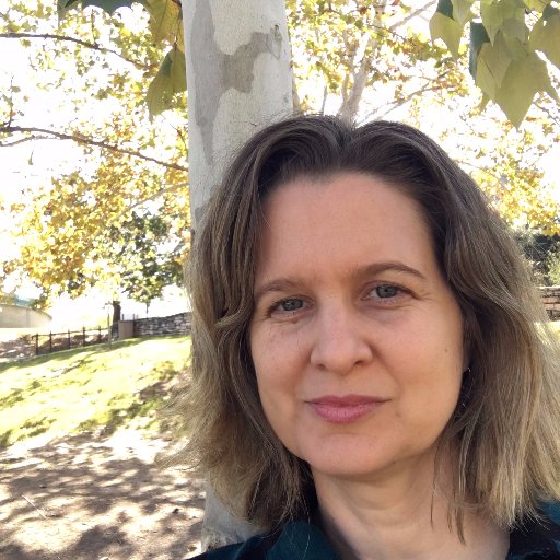niescja's profile picture. Astronomer, Physicist, she/her