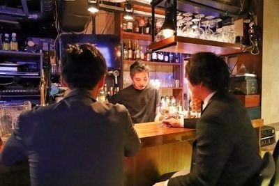 野方の裏路地にてディープな酒場ecumeのマスター
暇な時間三國志真戦やってますww
392鯖始めた