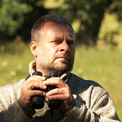 Associate Professor at Adam Mickiewicz University, Poland. 
Niche modelling, population dynamics, dispersal, biotic interactions. 
Head of @popecolamu.