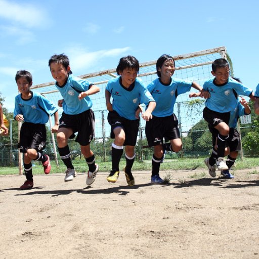 サッカーコーチしてます⚽️
約500人の子供を数々の強豪クラブに輩出🏆
ママ友やコーチに直接相談し辛く、1人で悩んでいる方はご相談ください😊
【期間限定:無料配布】
親にしか出来ないサポート
『8Missions』を受け取ってくださいね(^^)
現役時代に僕も親に救われました✨
↓ ↓ ↓ ↓ ↓