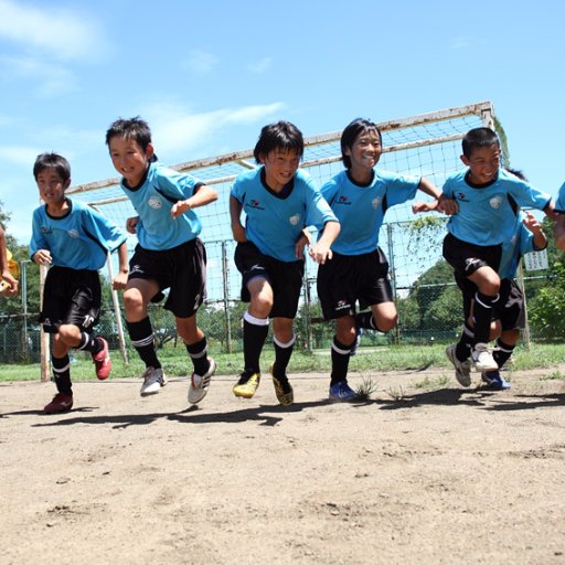 サッカーコーチしてます⚽️
約500人の子供を数々の強豪クラブに輩出🏆
ママ友やコーチに直接相談し辛く、1人で悩んでいる方はご相談ください😊
【期間限定：無料配布】
親にしか出来ないサポート
『８Missions』を受け取ってくださいね(^^)
現役時代に僕も親に救われました✨
↓　↓　↓　↓　↓