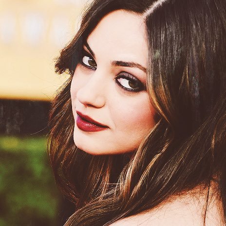 YulaTrp's profile picture. 31 ans - Ancienne Gryffondor - Fan de Quidditch - Psychologue - Sœur d'Elijah - Peanut Jelly - Harank ❤️ Ollie ❤️