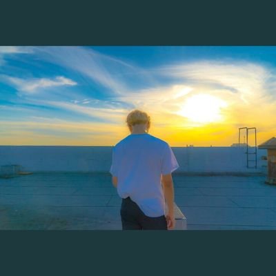 alexand2402's profile picture. Everyone deserves the best life possible.