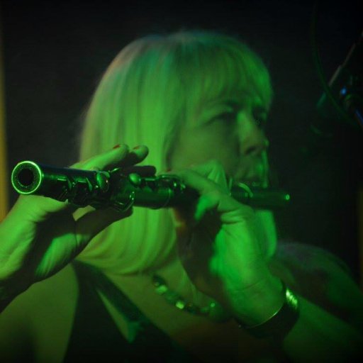 Trad Irish flute & tin whistle player based in Lancaster UK. I teach Irish music on whistle & flute online! Details at my website: https://t.co/DW9i5TXVL8