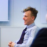 Simon Vinge (@s_vinge) 's Twitter Profile