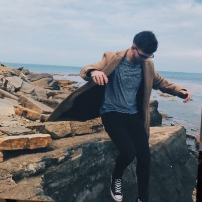 Leebell98's profile picture. 🇵🇸