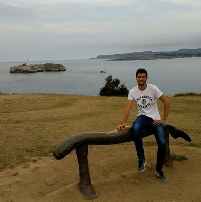 Totty__7's profile picture. El mundo está lleno de pequeñas alegrías, el arte consiste en saber distinguirlas