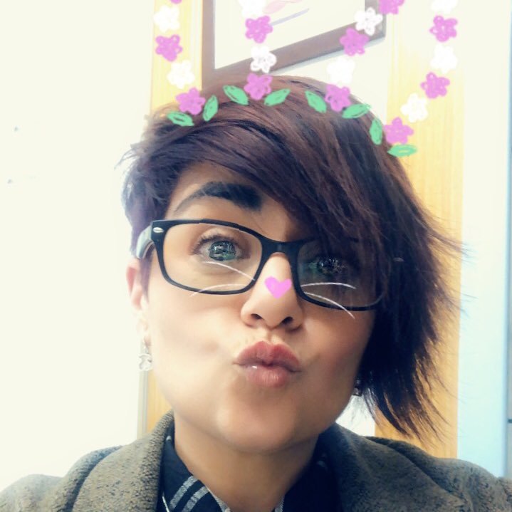 No easy love could ever make me feel the same... Love GOT, OneRepublic, Coldplay, DM , Muse, RW & TØP Love the Basque Country and I love my family (and cats!!!)