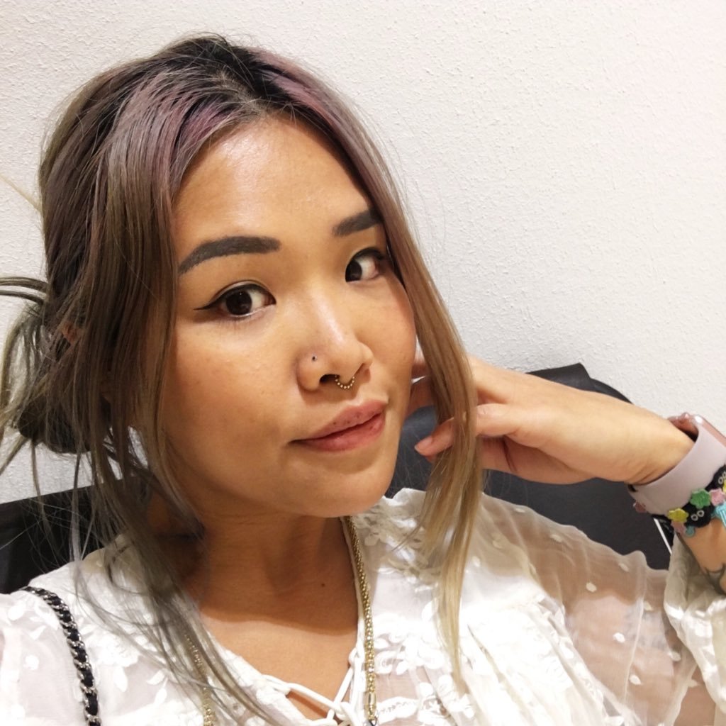 xphyxiate's profile picture. Content multi-hyphenate (strategist, editor, specialist, marketer). Former editor, writer and stylist at Mashable, Cleo, Elle and Harper's Bazaar.