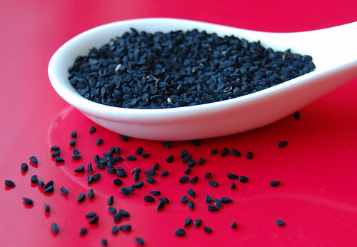 Here is Everything you need to know about The Black Seed - A Cure For Every Disease Except Death. Plz retweet and spread the value of this Herb.