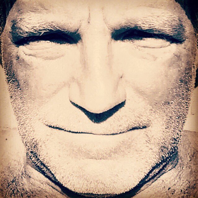 zajstefan's profile picture. Idag projektledare. Alltid entreprenör.