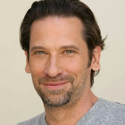 Official Twitter Account for Roger Howarth. Currently playing Franco Baldwin on @GeneralHospital.