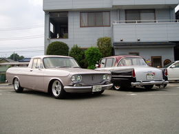 こんにちは（＾０＾）ｖ　山梨の(元)MOONEYESディーラー【Classic TASTE】です。アメ車ファン・国産旧車ファン・もちろんカスタム好きな方！ムーンアイズ商品好きな方！ラットフィンク好きな方！