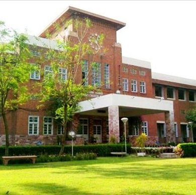 fjmu_official's profile picture. FJMU