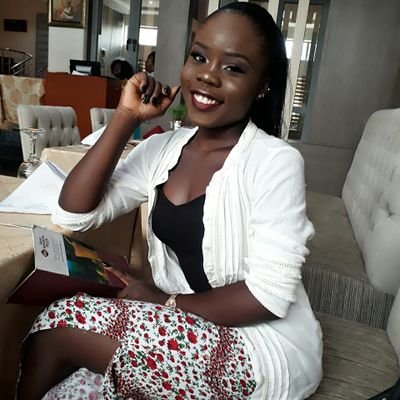 misstoyibah's profile picture. Sanguine.....MUA,will beat that face to perfection....👻haryorthomee....IG pasarela_touch...ib MUA.