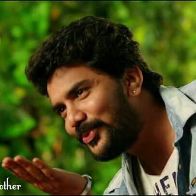 kaviya6543's profile picture. 