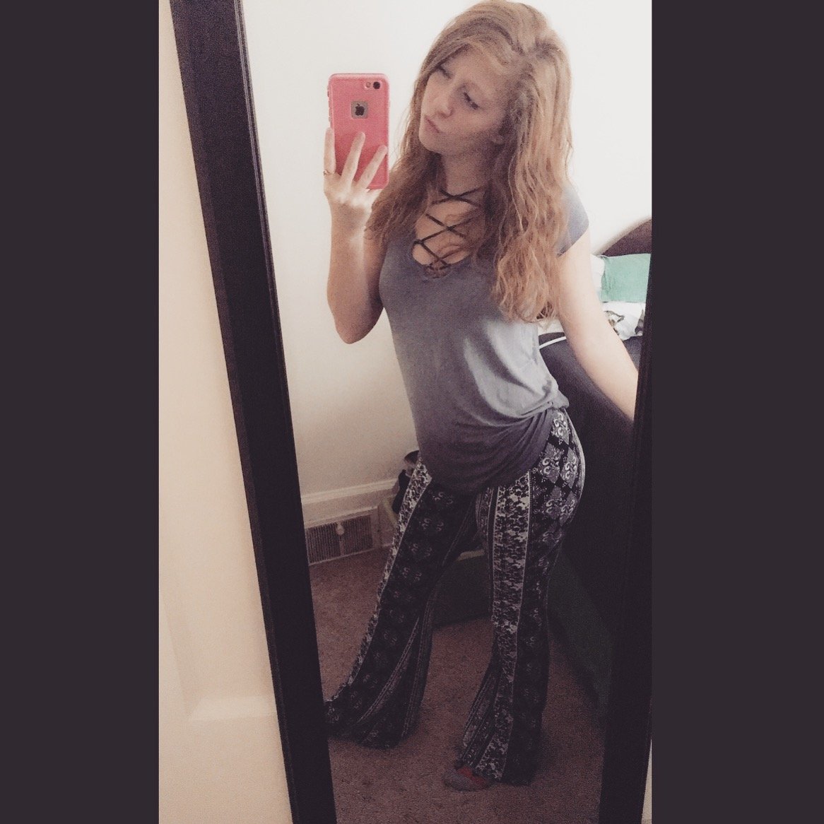 kourtney_14's profile picture. ｋｏｕｒｔｎｅｙ ｇａｉl ｒｕｓｓｅｌｌ .