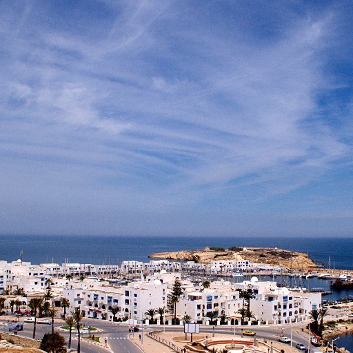 Trouvez et comparez le prix des biens immobiliers et les annonces immobilières gratuites déposées par les agences immobilieres en Monastir Tunisie - Menzili.tn