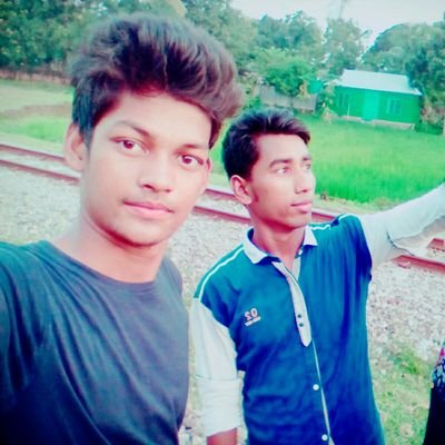 MasudRa39100630's profile picture. আমায় ভরসা করতে পারবে...
আমায় বন্ধু ও করতে পারবে...
আমায় ভালবাসতেও পারবে...
চাইলে আজিবন পাশে থাকার মত একজন ও করতে পারবে...
...
...
কিন্তু কখনো বুঝতে পারবে না।