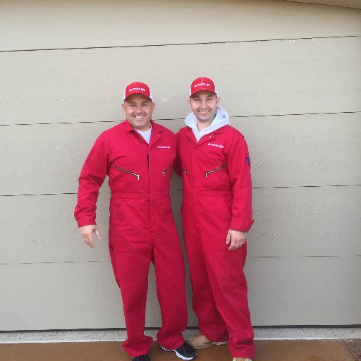 DixieXMasLights's profile picture. Dixie Christmas Lights
 With  our skilled and detailed oriented crew they are sure to help make your  outdoor decor something to remember this holiday season.