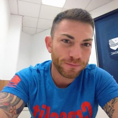 Tafad..
Cafd..
Master Entrenamiento..
Master Readaptacion de Lesiones..
Entrenador personal..
Crossfiter...De Malaga al cielo...