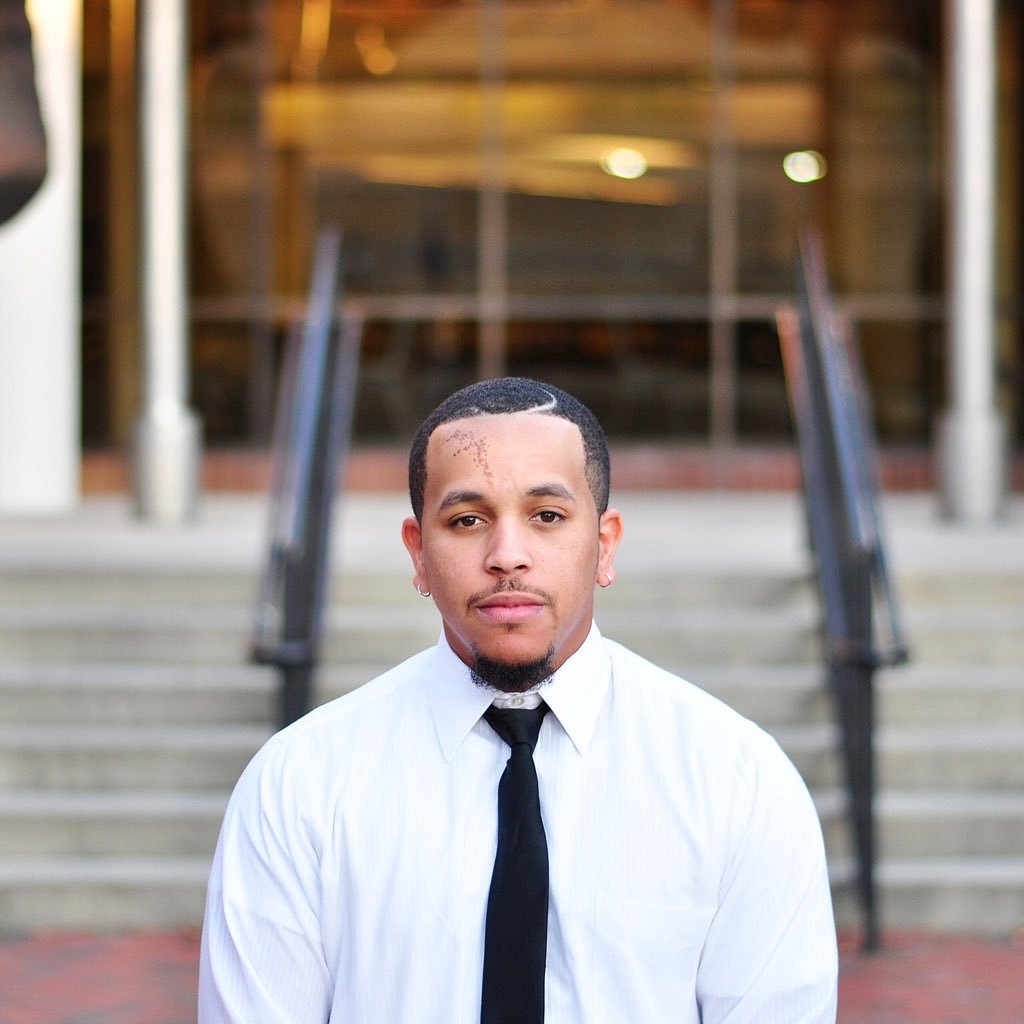 Virginia Commonwealth University Senior, Mass Communications Print Online Journalism Major