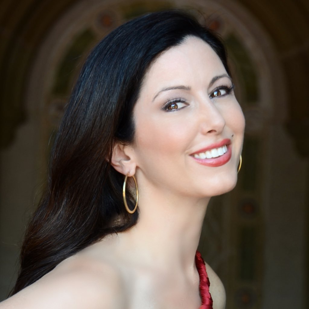 Soprano | Sing for Hope Co-Founder | Kennedy Center Citizen Artist | To believe in art is to believe in life!