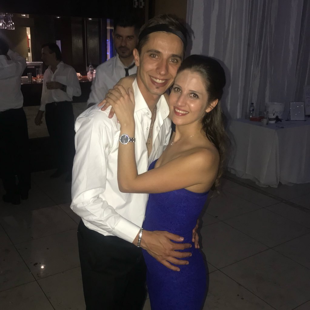 Rix90's profile picture. 2012 Roller Hockey World Champion! Chilled out dude, love soccer, love hockey, love Benfica! Perfectionist at times... Really enjoy a cool party!
