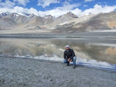 uthink_uknow_me's profile picture. Me