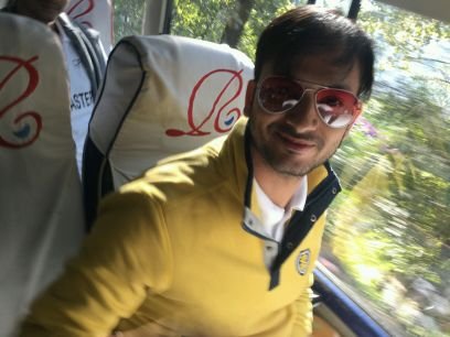 Rob13sin's profile picture. Smile 😁