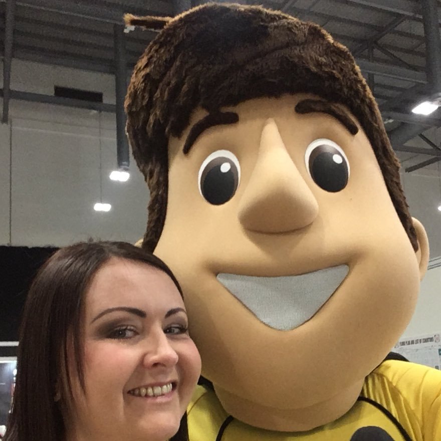 Dunlopman is here to answer your #tiling and #decorating queries. N.B this account is now run by the Dunlop marketing team.