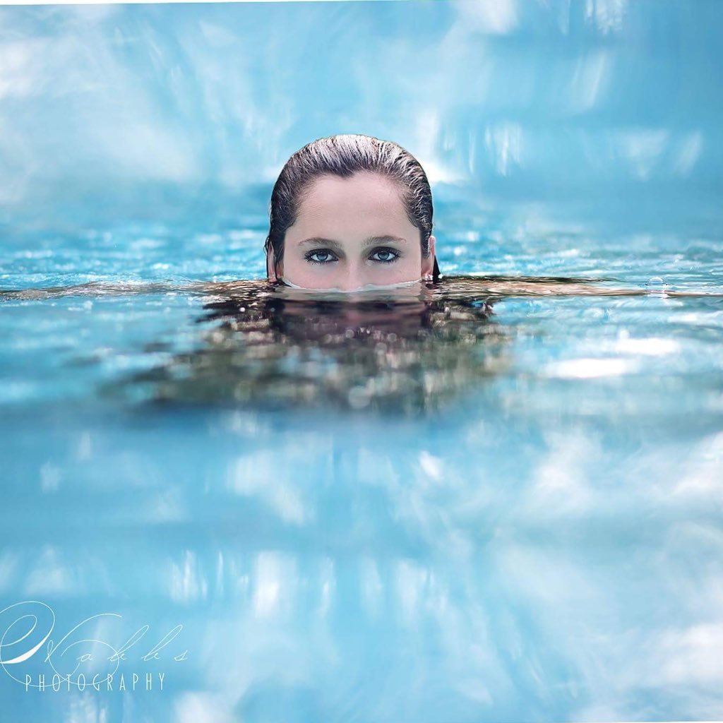 meri_gray's profile picture. 