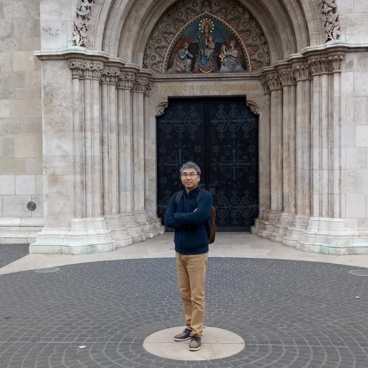 자유로운 영혼을 갈망하면서 마음 저 깊숙한곳에 숨겨져있는 알수 없는 이 꿈틀거림은 무엇인가?