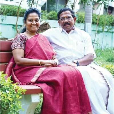 Hardcore fan of ma foi k. Pandiyarajan sir😊
He is my inspiration 😎& my guru😎😎😎 wonderful person