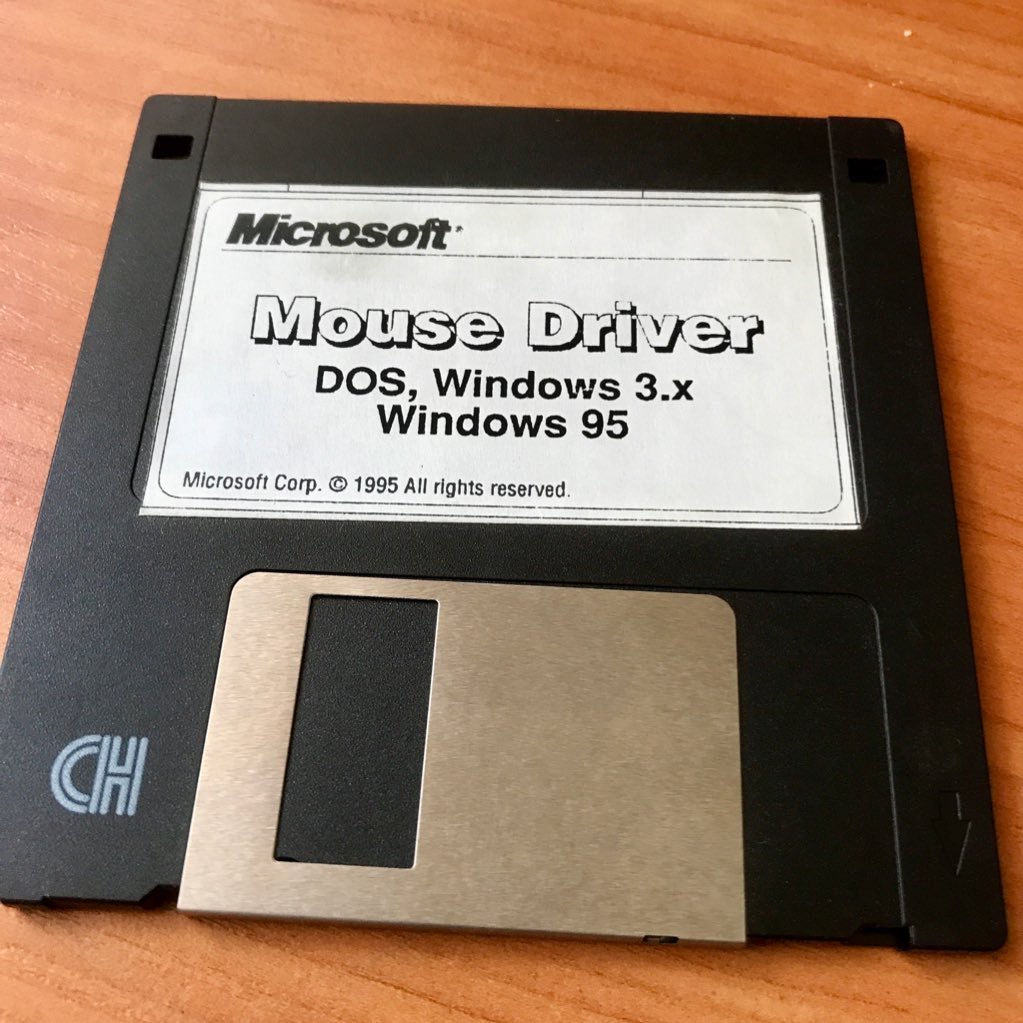 miglans_jarek's profile picture. Ja tu tylko rzucę okiem.