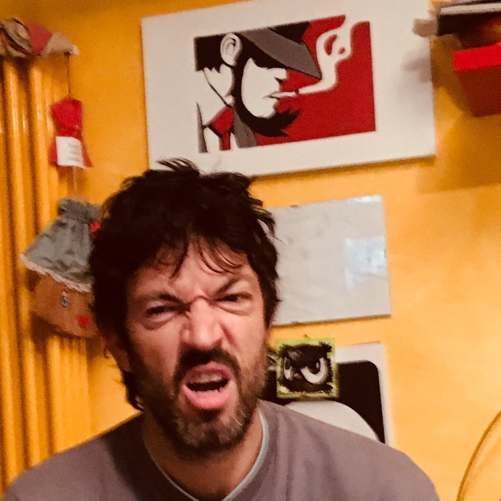 AMenego11's profile picture. “… matti , un mondo de matti , robba da manicomio signor Presidente..”