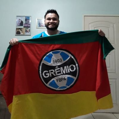 Podem me chamar de loko mas nao vivo sem minha menina,ela faz meu dia perfeito... Te AmOoOO Katiéli P.s