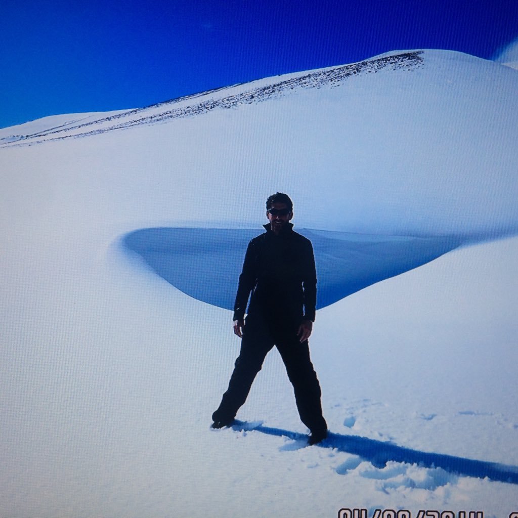 revall22's profile picture. 