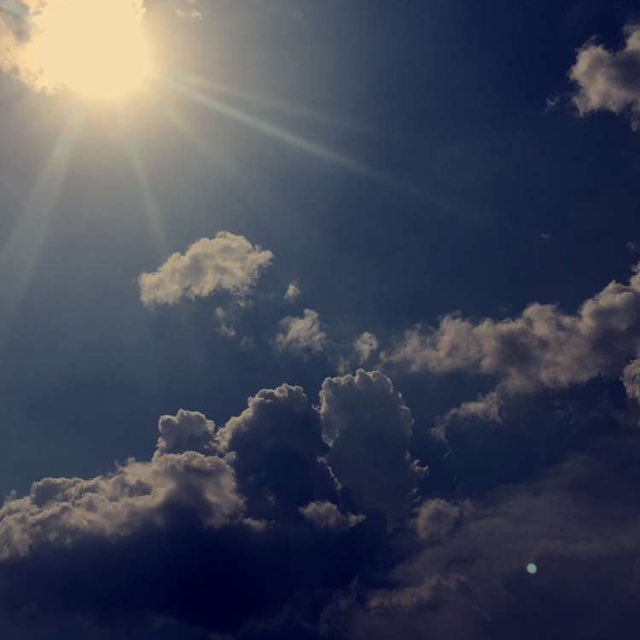 ur_noofx's profile picture. لـ @noef_27 .